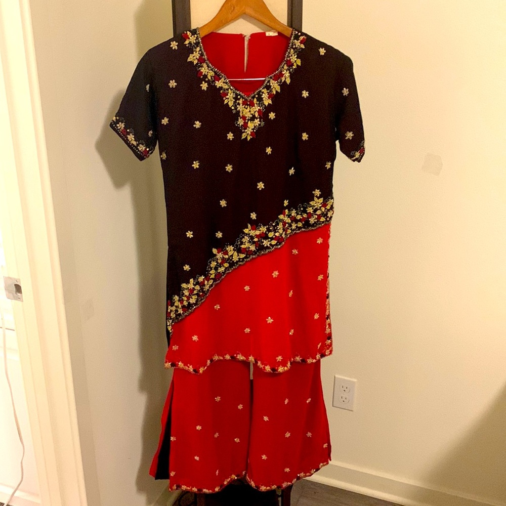 Indian/Pakistani 3 piece embroidered pant suit red/black